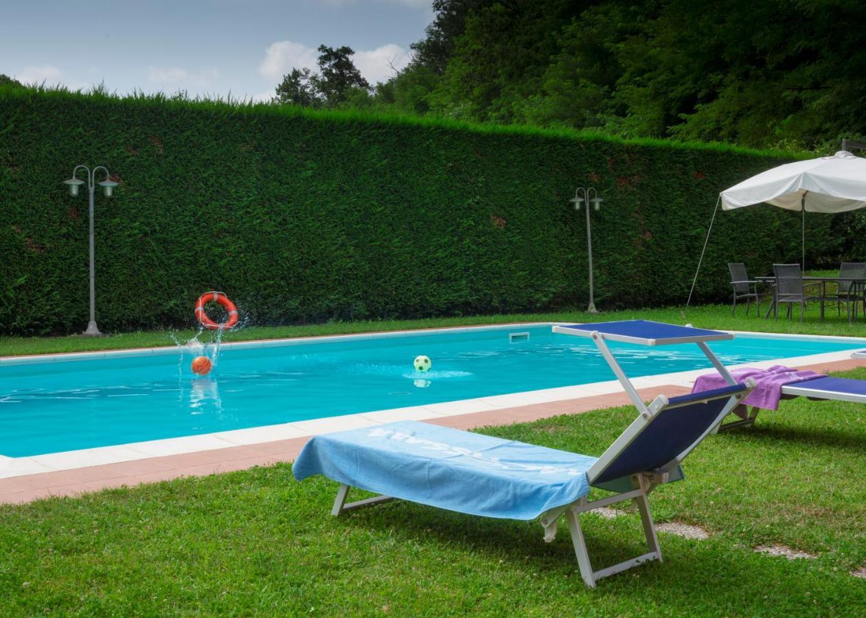 Agriturismo Tenuta Adamo Lucca Exteriör bild